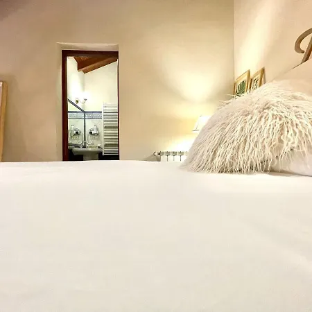 Romantic Deluxe Suite, Heated Pool, Wifi, Mountain View In La Esperanza Santa Cruz de Tenerife