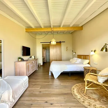 Lägenhet Romantic Deluxe Suite, Heated Pool, Wifi, Mountain View In La Esperanza Santa Cruz de Tenerife