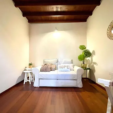 Romantic Deluxe Suite, Heated Pool, Wifi, Mountain View In La Esperanza Apartamento